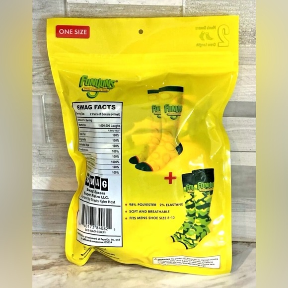 Two Pack SWAG Funyuns Soxers Men's One Size (8-13) Yellow Green Crew Socks - Picture 4 of 4